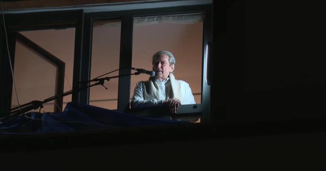 Foli prapë Saliu nga parlamenti i tij imagjinarë: Kërkon zbrazjen e burgjeve! Janë mbushur me të paraburgosur të pafajshëm…mes tyre ai vetë dhe dhëndërri Foli prapë Saliu nga parlamenti i tij imagjinarë: Kërkon zbrazjen e burgjeve! Janë mbushur me të paraburgosur të pafajshëm…mes tyre ai vetë dhe dhëndërri