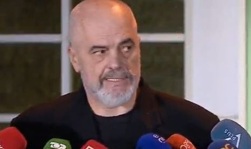 ‘Do të hetoheni për rastin McGonigal”? Rama: Do e takoja sërish po të kthehesha prapa, ia keni futur kot me këtë çështje ‘Do të hetoheni për rastin McGonigal”? Rama: Do e takoja sërish po të kthehesha prapa, ia keni futur kot me këtë çështje