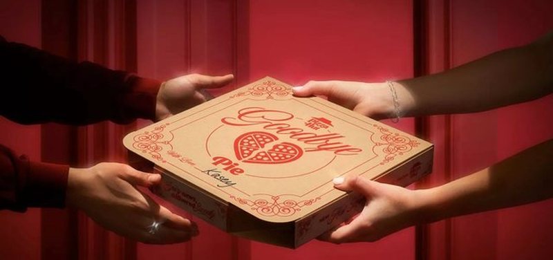 Çfarë është pizza lamtumire? Njihuni me nismën më të re për çiftet që duan të ndahen pa dhimbje nga njëri-tjetri Çfarë është pizza lamtumire? Njihuni me nismën më të re për çiftet që duan të ndahen pa dhimbje nga njëri-tjetri