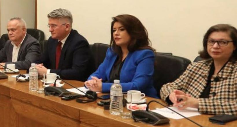 “Berisha u arrestua pa akuzë”! Bejtexhiu qesharak i Saliut, Gjeka i Markajve mision antishqiptarë në Greqi: Informon nënkryetarin e Parlamentit grek se Fredi Beleri i burgosur politik?! “Berisha u arrestua pa akuzë”! Bejtexhiu qesharak i Saliut, Gjeka i Markajve mision antishqiptarë në Greqi: Informon nënkryetarin e Parlamentit grek se Fredi Beleri i burgosur politik?!