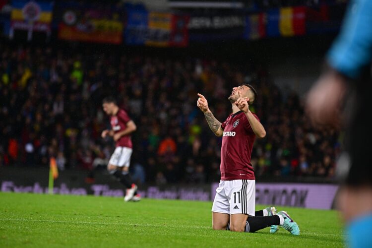 VIDEO/ Futbollistët shqiptar eleminuan Galatasarayn! Indrit Tucit i mjaftojnë 30 minuta për vlerësimin “Lojtari i Ndeshjes” VIDEO/ Futbollistët shqiptar eleminuan Galatasarayn! Indrit Tucit i mjaftojnë 30 minuta për vlerësimin “Lojtari i Ndeshjes”