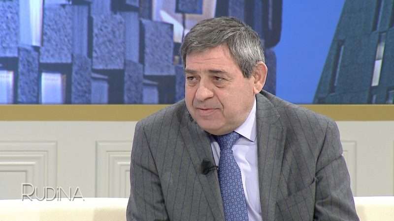 Bashkim Hoxha feston sot ditëlindjen: Ja sa vjeç mbush gazetari i dashur për publikun! Bashkim Hoxha feston sot ditëlindjen: Ja sa vjeç mbush gazetari i dashur për publikun!