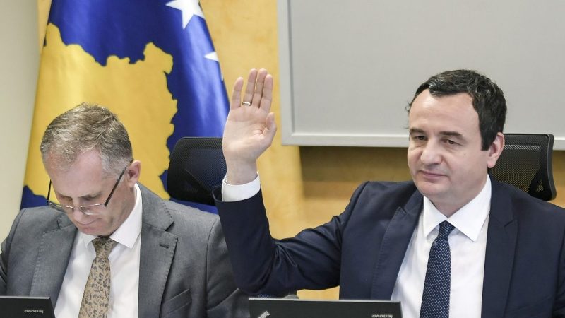 “E them të vërtetën lakuriq”, Milaim Zeka: Besnik Bislimi as me gruan e tij nuk shkon në shtrat pa pyetur Kurtin “E them të vërtetën lakuriq”, Milaim Zeka: Besnik Bislimi as me gruan e tij nuk shkon në shtrat pa pyetur Kurtin