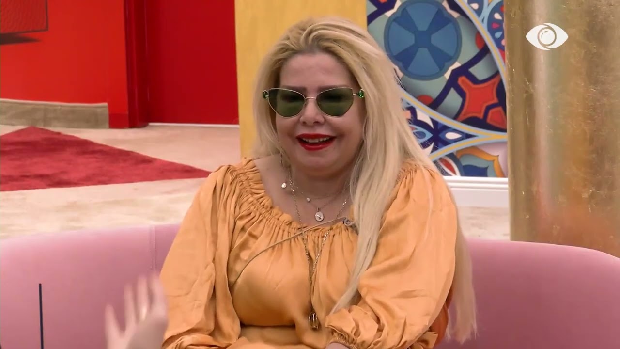 “Më goditën me grushte në fytyrë”! Tregim i pabesueshëm mes lotësh nga Meri Shehu: Një grup burrash më kapën, më çuan në pyll dhe më futën… “Më goditën me grushte në fytyrë”! Tregim i pabesueshëm mes lotësh nga Meri Shehu: Një grup burrash më kapën, më çuan në pyll dhe më futën…