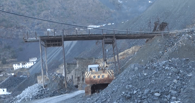 E pabesueshme! Revista e njohur ‘New Scientist’ zbulon një sekret fantastik: Kërkuesit amerikan gjejnë burimin më të madh në botë të gazit natyror të hidrogjenit në një minierë kromit në Shqipëri! E pabesueshme! Revista e njohur ‘New Scientist’ zbulon një sekret fantastik: Kërkuesit amerikan gjejnë burimin më të madh në botë të gazit natyror të hidrogjenit në një minierë kromit në Shqipëri!