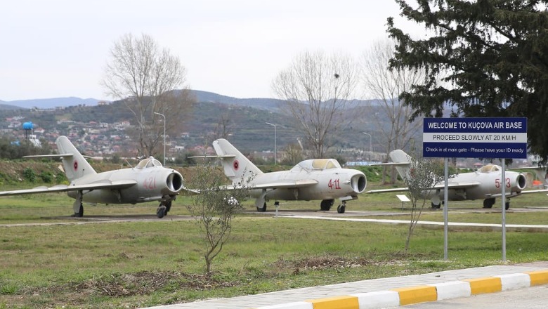 NATO, mesazhe gjeostrategjike nga Baza e Kuçovës NATO, mesazhe gjeostrategjike nga Baza e Kuçovës