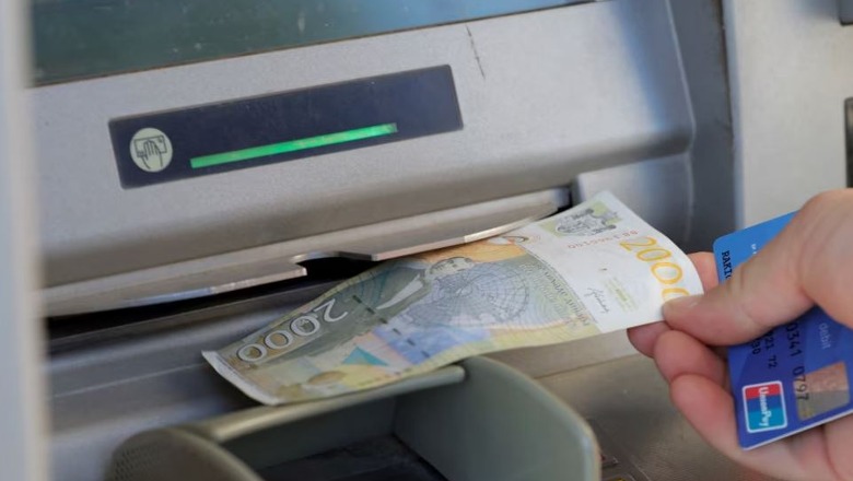Serbia nxjerr bllof Binin dhe “specialistët” e Bankës së Kosovës: Hap degë dhe bankomate për serbët e Kosovës në vendkalimet kufitare