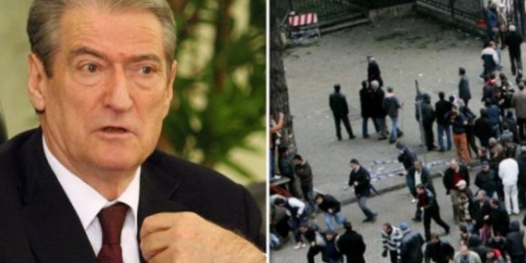 15 vjet për t’u “trimëruar”, për të pyetur Sali Berishën… pse vrau?! 15 vjet për t’u “trimëruar”, për të pyetur Sali Berishën… pse vrau?!