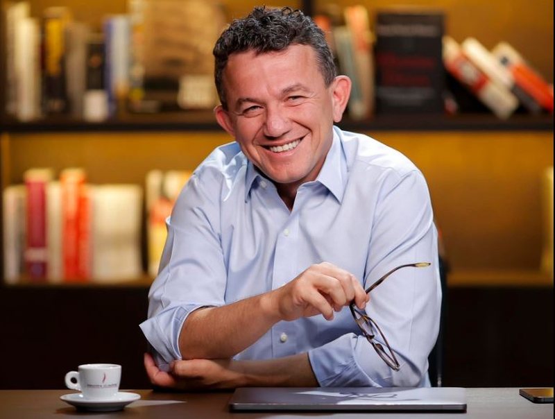 Berat Buzhala ndërron mendim: Lutje edhe falenderim për Edi Ramën dhe Shefqet Kastratin