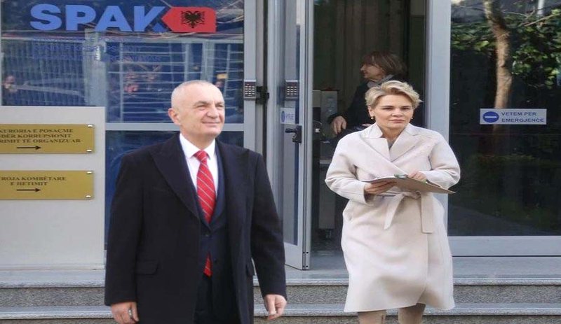 Futen në “lojë” metodat e FBI për të zbërthyer celularin e Kryemadhit sekuestruar nga SPAK! Ja provat e pakundërshtueshme që “gozhdojnë” Monikën, Metën dhe Vasilin Futen në “lojë” metodat e FBI për të zbërthyer celularin e Kryemadhit sekuestruar nga SPAK! Ja provat e pakundërshtueshme që “gozhdojnë” Monikën, Metën dhe Vasilin