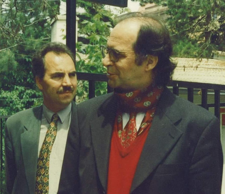 VIDEO/ Historia e dhuratës së çuditshme të gjeneralit grek për Ibrahim Rugovën VIDEO/ Historia e dhuratës së çuditshme të gjeneralit grek për Ibrahim Rugovën