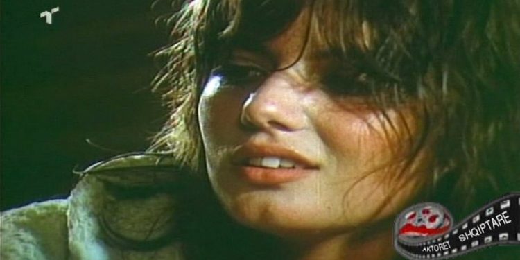 Një nga aktoret më të bukura shqiptare, ku është “zhdukur” Ema Ndoja? Lidhja e saj e panjohur me Edi Ramën