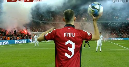 “Një ofertë nga Juventusi vjen një herë në jetë”, ish-lojtari rus këshillon Mitajn të vishet bardhezi: Disave nuk u vjen kjo mundësi “Një ofertë nga Juventusi vjen një herë në jetë”, ish-lojtari rus këshillon Mitajn të vishet bardhezi: Disave nuk u vjen kjo mundësi