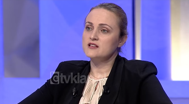 Ish prokurorja Ymeraj: Kur u punësuan në SPAK e dinin për mandatin përkohshëm! Sot Dumani kërkoi të ndryshohet Kushtetuta për mandat të përjetshëm! Ish prokurorja Ymeraj: Kur u punësuan në SPAK e dinin për mandatin përkohshëm! Sot Dumani kërkoi të ndryshohet Kushtetuta për mandat të përjetshëm!