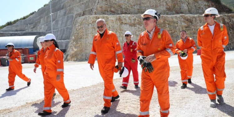 MIE reagon për Shpiragun: Shpifje kazanësh! Naftë ka, por po kërkohet zgjidhje teknologjike për ta nxjerrë! MIE reagon për Shpiragun: Shpifje kazanësh! Naftë ka, por po kërkohet zgjidhje teknologjike për ta nxjerrë!