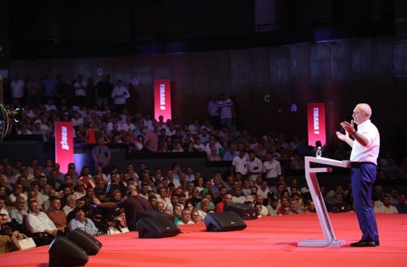 Meta nuk harron të sulmoj ndërkombëtarët nga Konventa e PL-së: Janë një turp, do të kenë fatin e Dvoranit Meta nuk harron të sulmoj ndërkombëtarët nga Konventa e PL-së: Janë një turp, do të kenë fatin e Dvoranit