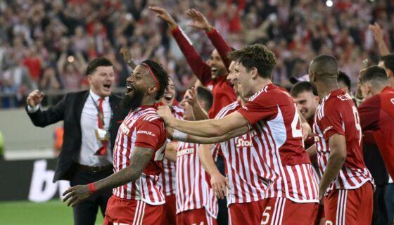 VIDEO/ Olympiacos feston në Athinë, triumf me zemër në finalen e Conference League, bie Fiorentina VIDEO/ Olympiacos feston në Athinë, triumf me zemër në finalen e Conference League, bie Fiorentina