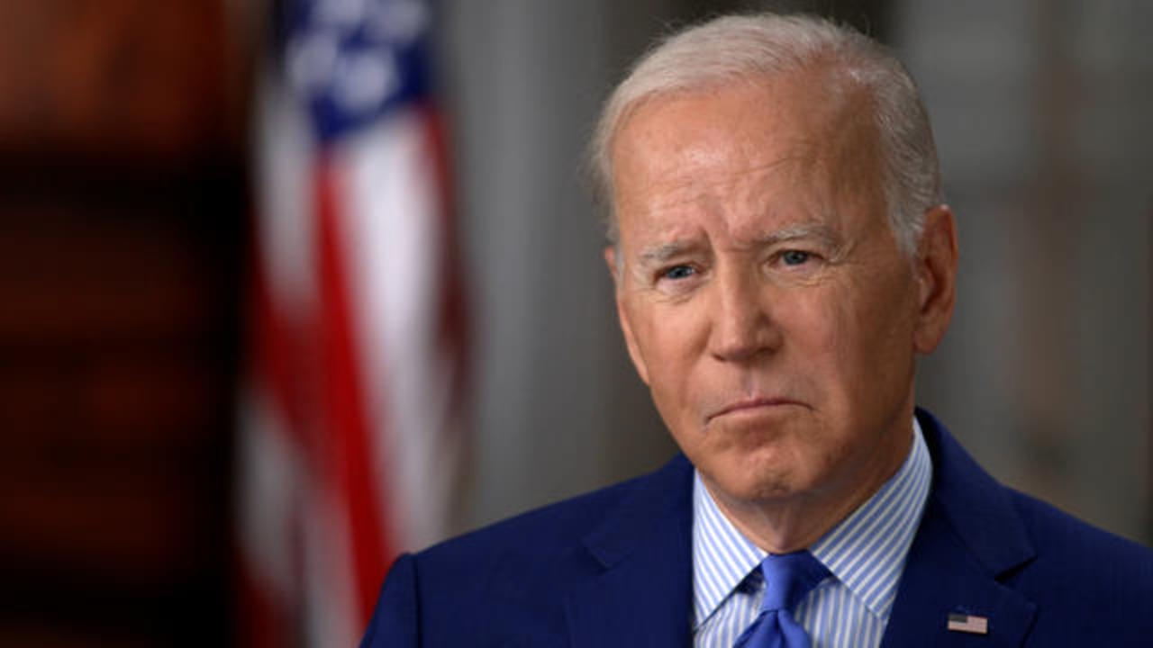Biden i jep leje Ukrainës të godasë Rusinë me armë amerikane Biden i jep leje Ukrainës të godasë Rusinë me armë amerikane