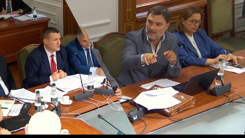 Të gjithë goditen, veç Ramës! Alibeajt flet broçkulla: Ka të goditur nga opozita por s’ka të goditur nga pozita?! Dumani: S’plotësojmë orekset tuaja mediatike Të gjithë goditen, veç Ramës! Alibeajt flet broçkulla: Ka të goditur nga opozita por s’ka të goditur nga pozita?! Dumani: S’plotësojmë orekset tuaja mediatike