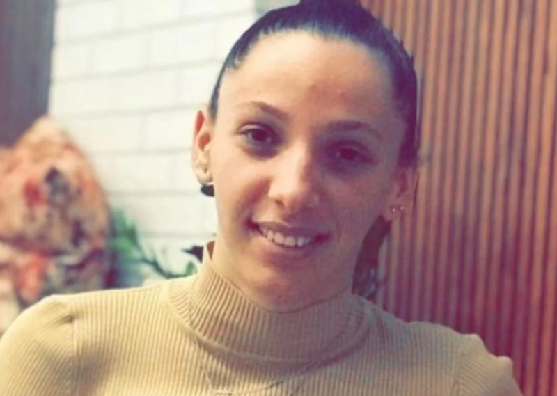 Policja 21-vjeçare vetëvritet me armën e shërbimit! Shoqërohet i dashuri, dyshohet se patën debate Policja 21-vjeçare vetëvritet me armën e shërbimit! Shoqërohet i dashuri, dyshohet se patën debate