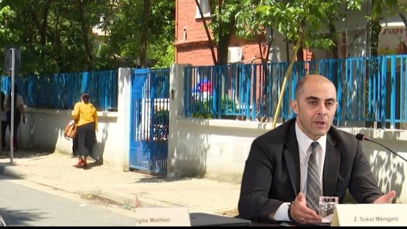 Përkeqësohet gjendja e avokatit Sokol Mëngjesi bie në koma, futet në intubim! Përkeqësohet gjendja e avokatit Sokol Mëngjesi bie në koma, futet në intubim!