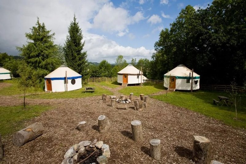 “Euro 2024”/ Gjermania shumë e shrenjtë: Tendat kushtojnë sa hotelet me katër yje “Euro 2024”/ Gjermania shumë e shrenjtë: Tendat kushtojnë sa hotelet me katër yje