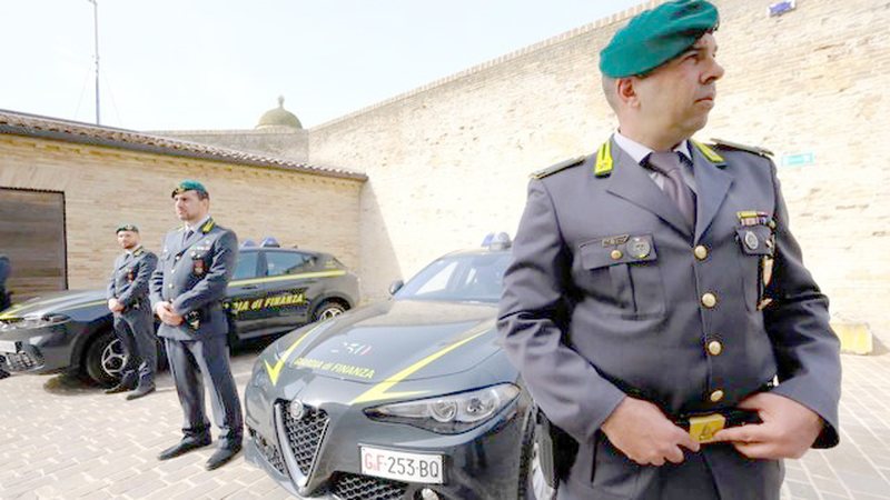 ANTIMAFIA dhe SPAK operacion në Itali: Shqiptari biznes me ish-portierin e Napolit, blenë 31 restorante në qendër të Firences, ja si pastruan 13.5 milionë euro ANTIMAFIA dhe SPAK operacion në Itali: Shqiptari biznes me ish-portierin e Napolit, blenë 31 restorante në qendër të Firences, ja si pastruan 13.5 milionë euro