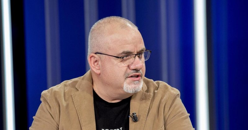 Hoxha i mediave zbulon se si i kanë bërë milonat bandat: Bizneset “VIP” në Tiranë kanë paguar haraç nga 1-3 milionë euro te përfaqësuesit e krimit Hoxha i mediave zbulon se si i kanë bërë milonat bandat: Bizneset “VIP” në Tiranë kanë paguar haraç nga 1-3 milionë euro te përfaqësuesit e krimit