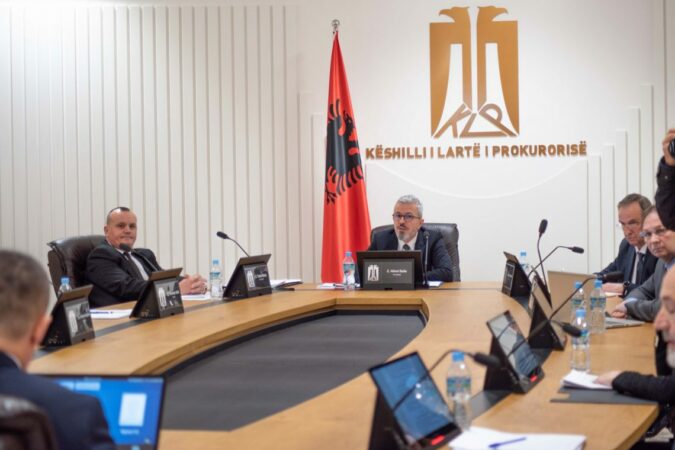 KPA e largoi për 15 vjet nga sistemi, KLP vendos përfundimin e mandatit për Alfred Ballën KPA e largoi për 15 vjet nga sistemi, KLP vendos përfundimin e mandatit për Alfred Ballën