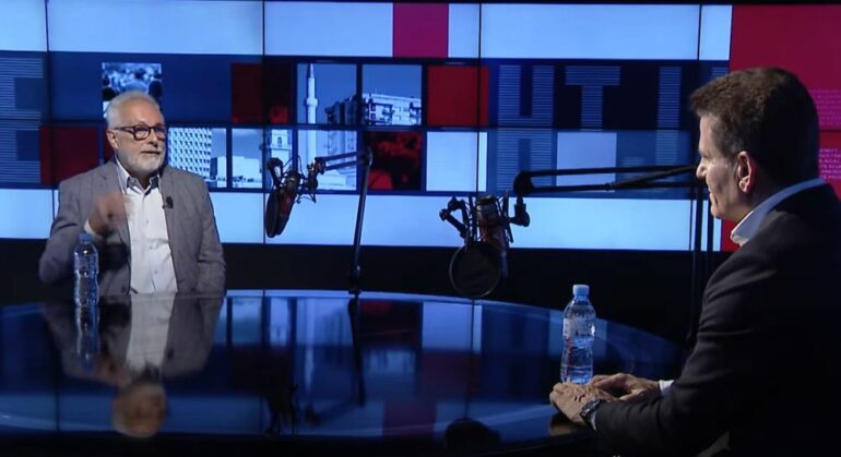 La Italinë për Tiranën, gazetari Stefano Marcelli: U dashurova çmendurisht 30 vjet më parë me një shqiptare. Jetesa në Tiranë më pëlqen La Italinë për Tiranën, gazetari Stefano Marcelli: U dashurova çmendurisht 30 vjet më parë me një shqiptare. Jetesa në Tiranë më pëlqen