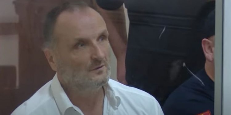 Rrëfimi i Izet Haxhisë për “krimin e pasionit” të Saliut: Çfarë ndodhi me Edi Ramën në janar 1997 dhe kush e goditi? Rrëfimi i Izet Haxhisë për “krimin e pasionit” të Saliut: Çfarë ndodhi me Edi Ramën në janar 1997 dhe kush e goditi?