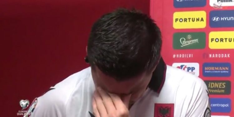 Vjen dënimi i parë për Mirlind Dakun, klubi rus merr vendimin për sulmuesin kuqezi pas ofendimeve ndaj maqedonasve Vjen dënimi i parë për Mirlind Dakun, klubi rus merr vendimin për sulmuesin kuqezi pas ofendimeve ndaj maqedonasve