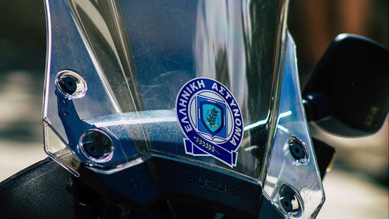 Vjedhja e votave “meritë për grekarët” e Micotaqit! Jo vetëm Fredi Beleri në burg, një tjetër kandidat për eurodeputet në Greqi arrestohet pasi shpërndante fletë votimi të plotësuara Vjedhja e votave “meritë për grekarët” e Micotaqit! Jo vetëm Fredi Beleri në burg, një tjetër kandidat për eurodeputet në Greqi arrestohet pasi shpërndante fletë votimi të plotësuara