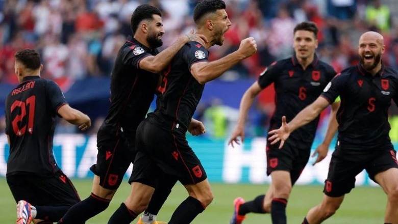 NOTAT: Elseid Hysaj “tradhton” sërish Kombëtaren, Laçi më i miri i ndeshjes! Strakosha hero NOTAT: Elseid Hysaj “tradhton” sërish Kombëtaren, Laçi më i miri i ndeshjes! Strakosha hero