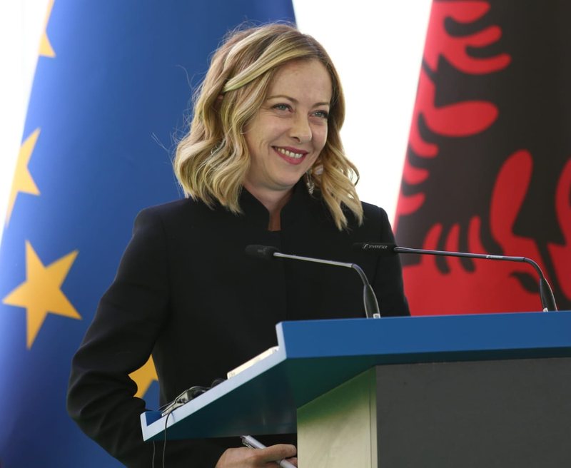 Vizita 150 minutëshe e Melonit, në Shqipëri Vizita 150 minutëshe e Melonit, në Shqipëri