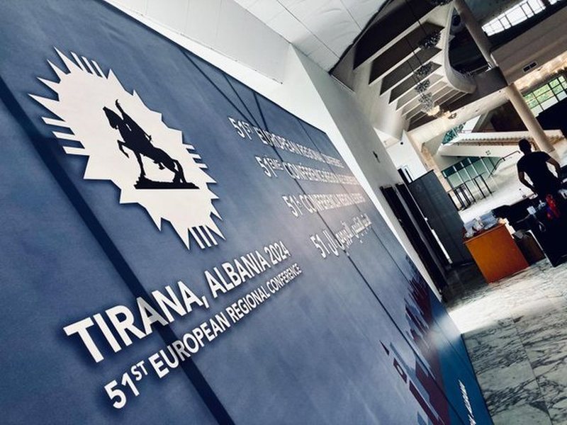 Sipërmarrje e rëndësishme organizuar nga Ministria e Brendshme e Shqipërisë: Krerët e lartë të hetimeve të INTERPOL zbarkojnë në Tiranë Sipërmarrje e rëndësishme organizuar nga Ministria e Brendshme e Shqipërisë: Krerët e lartë të hetimeve të INTERPOL zbarkojnë në Tiranë