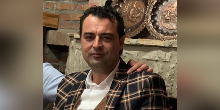 Prokuroria e Tiranës kërkon arrestimin e biznesmenit që garoi në 200 tendera me dokumentacion të rremë për asgjesimin e mbetjeve spitalore Prokuroria e Tiranës kërkon arrestimin e biznesmenit që garoi në 200 tendera me dokumentacion të rremë për asgjesimin e mbetjeve spitalore