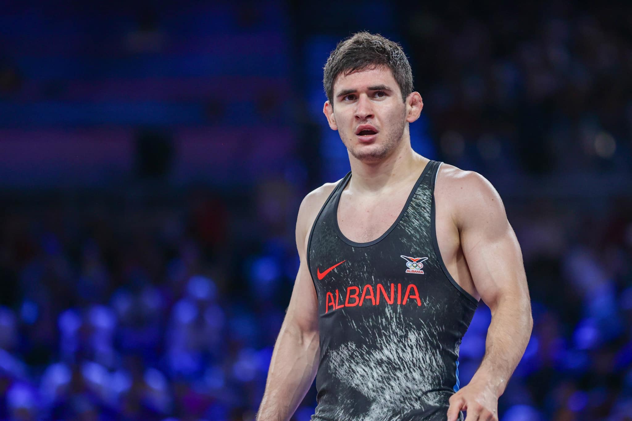 Shkroi historinë për Shqipërinë në Olimpiadë, titulli ‘Kolonel’ dhe mijëra euro në llogarinë e Chermen Valiev Shkroi historinë për Shqipërinë në Olimpiadë, titulli ‘Kolonel’ dhe mijëra euro në llogarinë e Chermen Valiev