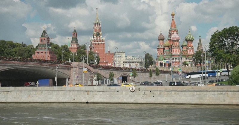 Dështimi i sanksioneve, miliarda dollarë dhe euro u futën në tregun rus Dështimi i sanksioneve, miliarda dollarë dhe euro u futën në tregun rus