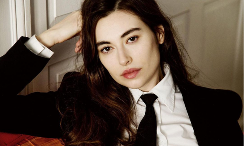 “Dëbojeni këtë grua shqiptare”! Politikania që ndezi polemikat në Zvicër me një foto (dhe që e pësoi) “Dëbojeni këtë grua shqiptare”! Politikania që ndezi polemikat në Zvicër me një foto (dhe që e pësoi)