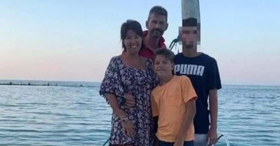 Vrau prindërit dhe vëllain 12-vjeç… “U ndjeva i huaj nga kjo familje”! “Anjshtanji i ri”, gjeniu 17-vjeçar në matematikë në Itali: Mendova se duke i hequr qafe të gjithë ata, do të shpëtoja Vrau prindërit dhe vëllain 12-vjeç… “U ndjeva i huaj nga kjo familje”! “Anjshtanji i ri”, gjeniu 17-vjeçar në matematikë në Itali: Mendova se duke i hequr qafe të gjithë ata, do të shpëtoja