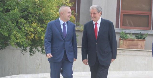 Pasi ‘kaloi’ lumin, Berisha u ‘dhuroi’ demokratëve Kalin (Ilir Metën me 10 deputetë në listën e PD) Pasi ‘kaloi’ lumin, Berisha u ‘dhuroi’ demokratëve Kalin (Ilir Metën me 10 deputetë në listën e PD)