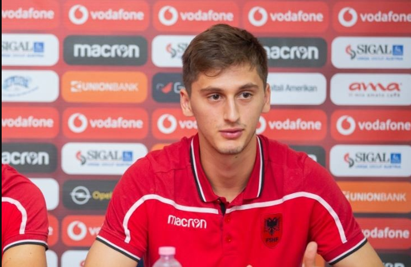 Kumbulla (4.5): “Një akademik i shkëlqyer”, por në Kombëtare, nuk mjafton vetëm kaq Kumbulla (4.5): “Një akademik i shkëlqyer”, por në Kombëtare, nuk mjafton vetëm kaq