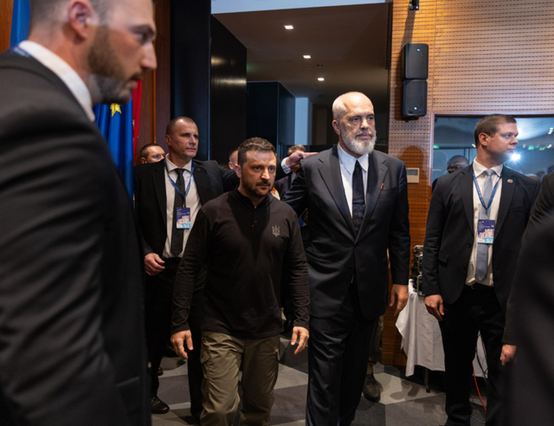 Rama në Kroaci, takon Zelensky-n Rama në Kroaci, takon Zelensky-n