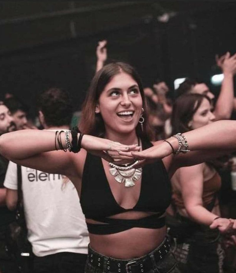 I shpëtoi masakrës së Hamasit vitin e kaluar, vret veten në ditëlindjen e saj e reja izraelite I shpëtoi masakrës së Hamasit vitin e kaluar, vret veten në ditëlindjen e saj e reja izraelite