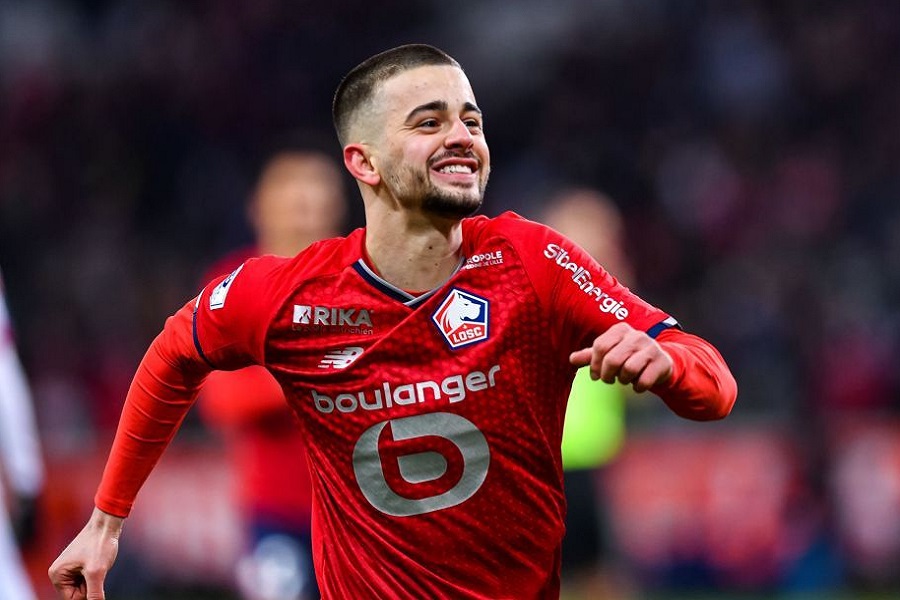 Fantastik! Lë mbrapa yje si Bellingham dhe Vinicius Junior: Edon Zhegrova shpallet lojtari më i mirë i ndeshjes Lille-Real Madrid Fantastik! Lë mbrapa yje si Bellingham dhe Vinicius Junior: Edon Zhegrova shpallet lojtari më i mirë i ndeshjes Lille-Real Madrid