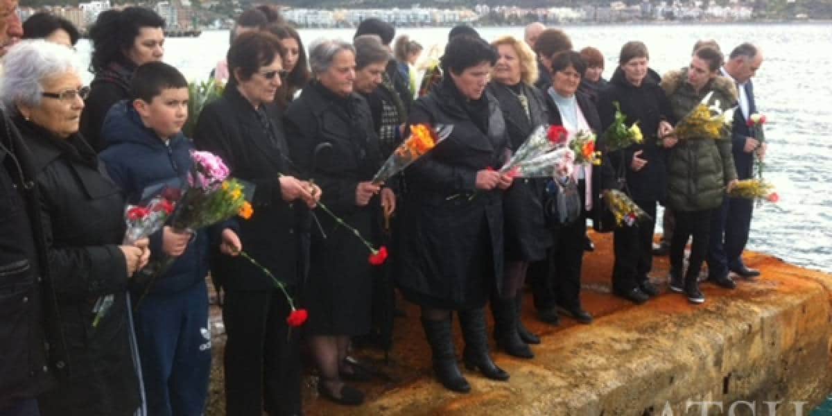 Ish-presidenti i Partizanit: Sali Berisha, shkaktari i Tragjedisë së Otrantos! Lajmëroi Italinë se po vinte banda e Zani Çaushit Ish-presidenti i Partizanit: Sali Berisha, shkaktari i Tragjedisë së Otrantos! Lajmëroi Italinë se po vinte banda e Zani Çaushit