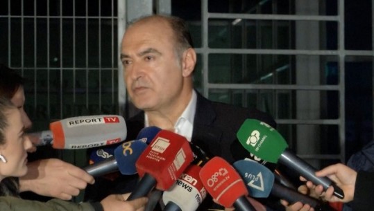 Edmond Haxhinasto 4 orë në SPAK! Ish ministri i Transporteve dëshmon për dosjen ‘Meta’: U thirra për disa çështje të caktuara Edmond Haxhinasto 4 orë në SPAK! Ish ministri i Transporteve dëshmon për dosjen ‘Meta’: U thirra për disa çështje të caktuara