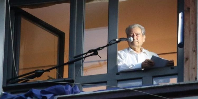 Në pritje të autokritikës së pronarëve të televizioneve për Berishën Në pritje të autokritikës së pronarëve të televizioneve për Berishën