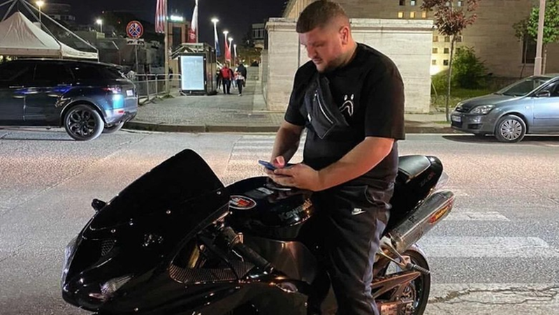 U ekzekutua në Tiranë, Klaudio Prendi kishte konflikte për një borxh 15 mijë euro! Ish-gjyqtari: Isha në dijeni… U ekzekutua në Tiranë, Klaudio Prendi kishte konflikte për një borxh 15 mijë euro! Ish-gjyqtari: Isha në dijeni…